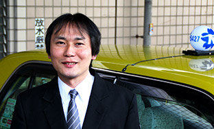田名網亮太(42歳)/入社5年目